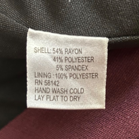 Muse Knit Black Dress Contrast Insets Bust and Hem Fall Colors Size 12 NWT - Picture 10 of 11